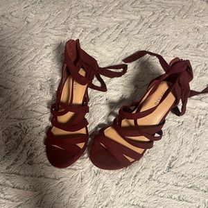 Torrid size 9w heels, lace up, burgundy